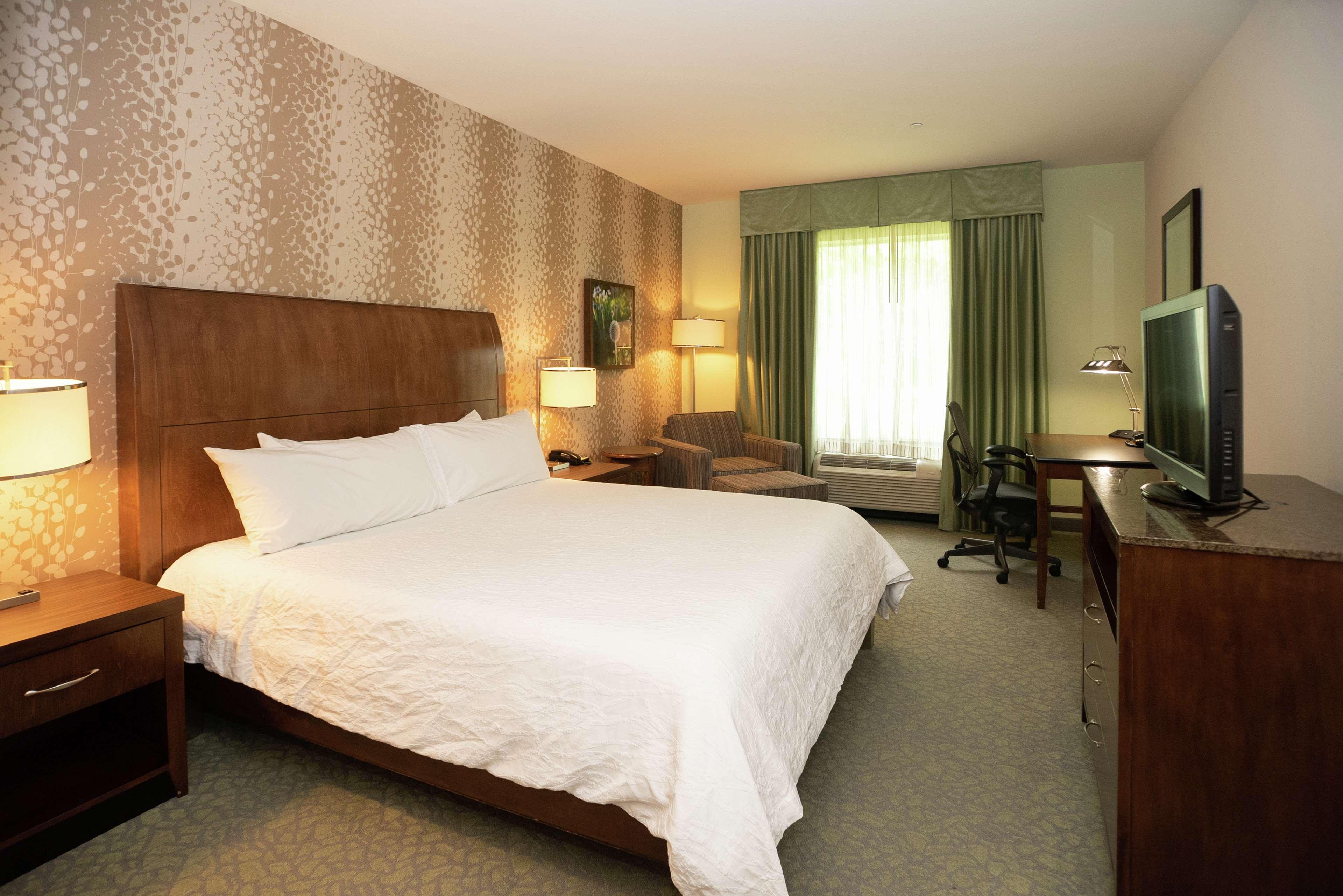 Hilton Garden Inn Covington/Mandeville Bagian luar foto