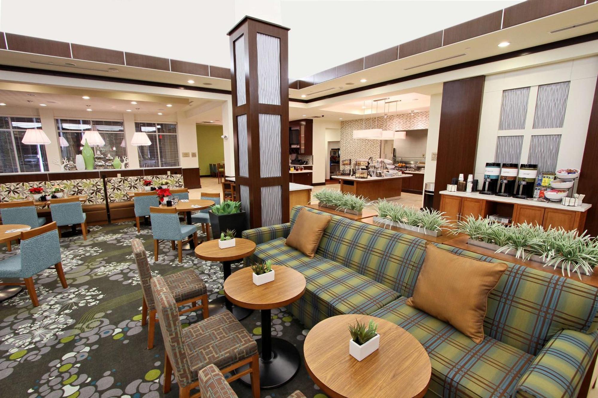 Hilton Garden Inn Covington/Mandeville Bagian luar foto