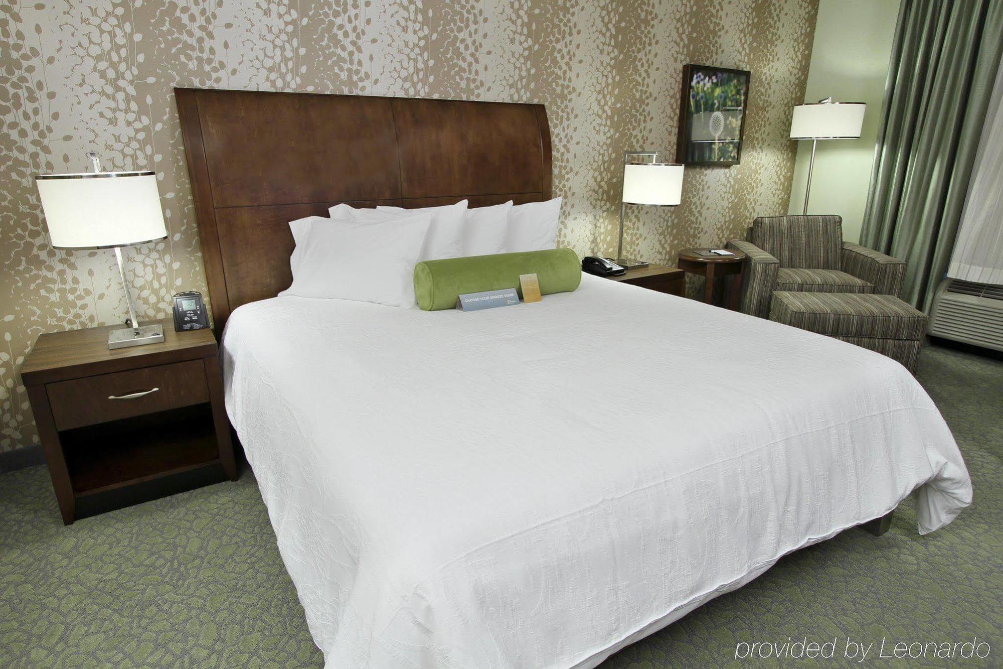 Hilton Garden Inn Covington/Mandeville Ruang foto